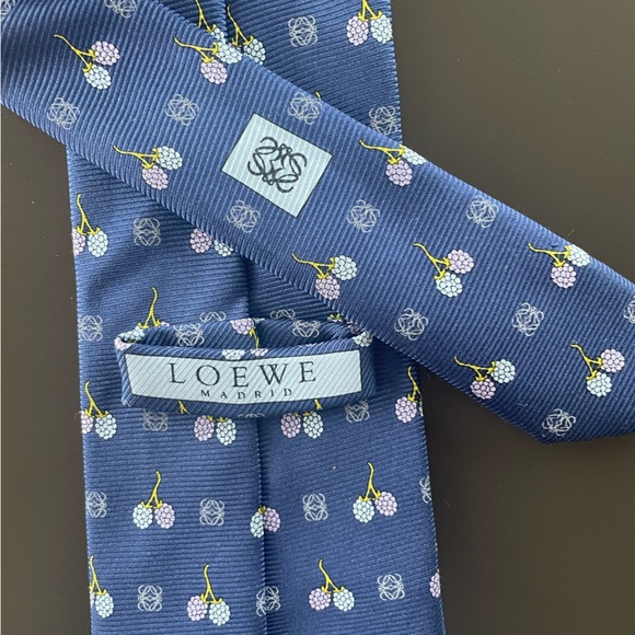 LOEWE Frutos tie - Picture 3 of 4